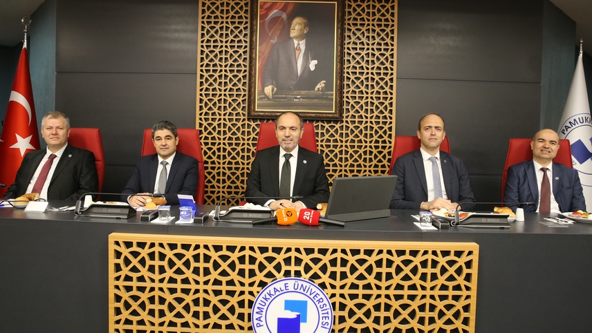 Pamukkale Üniversitesi Rektörü Güngör görevdeki 1 yılını değerlendirdi 