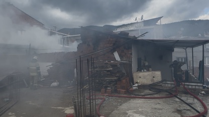 Kemalpaşa'da evde çıkan yangın söndürüldü