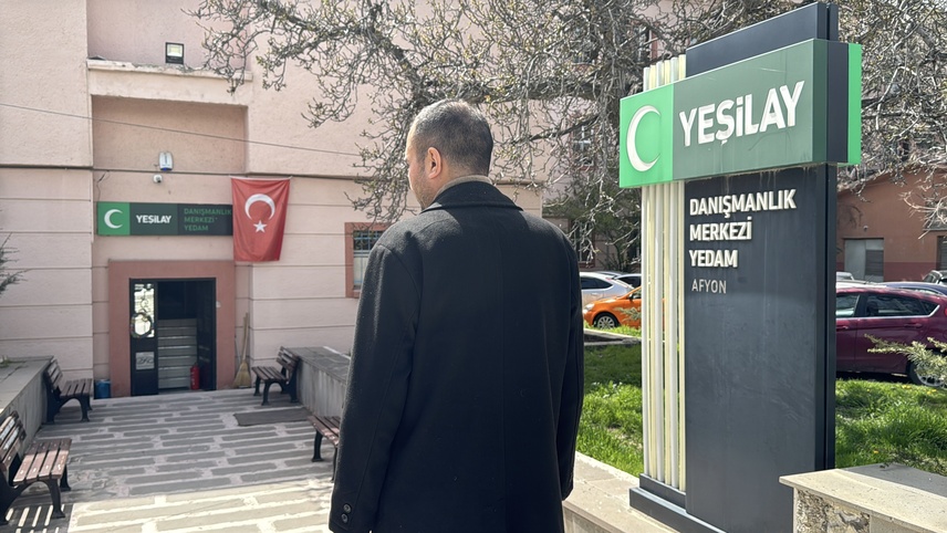 Hayatını karartan sanal kumardan Yeşilay sayesinde kurtuldu 