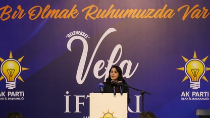 AK Parti Genel Başkan Yardımcısı Tuncer, partisinin Uşak'taki iftar programında konuştu: