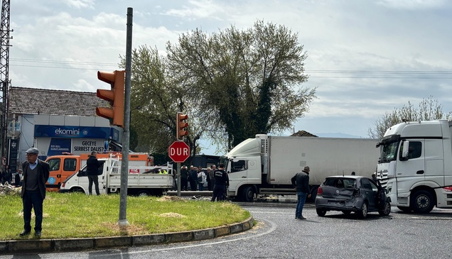 Aydın'da devrilen direğin altında kalan bisiklet sürücüsü öldü