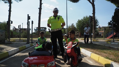 Nazilli'de minik öğrencilere trafik eğitimi verildi