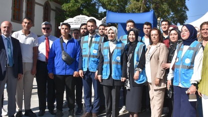 Aile ve Sosyal Hizmetler Bakanı Göktaş, Afyonkarahisar'da Blok Mermer Fuarı'nı gezdi: