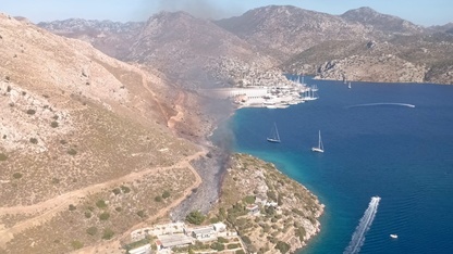 Marmaris'te makilik alanda çıkan yangın söndürüldü