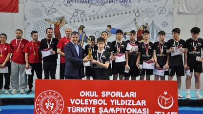 Kütahya'daki Türkiye Okul Sporları Yıldızlar Voleybol Türkiye Şampiyonası tamamlandı