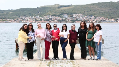 İzmir'de gebeler ve ebeler Anneler Günü etkinliğinde buluştu