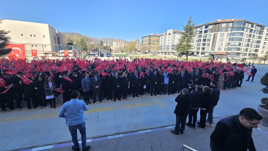 Kahramanmaraş'ta okul saldırısında hayatını kaybeden öğretmen ile öğrenciler Afyonkarahisar'da anıldı