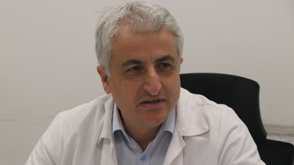 Kanser teşhisi konulan kadın hastaya ince bağırsağından mesane yapıldı