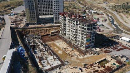 İzmir'de kooperatif mağdurlarından "Büyükşehir Belediyesi resmi garantör olsun" talebi