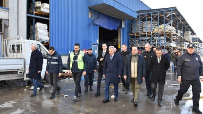 İzmir Valisi Elban'dan kentteki kuvvetli sağanak ve fırtınaya ilişkin açıklama: