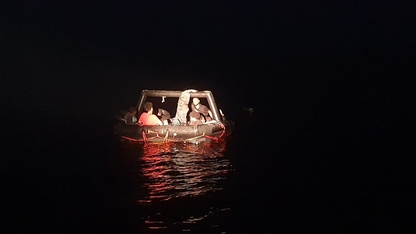 İzmir açıklarında 21 düzensiz göçmen kurtarıldı