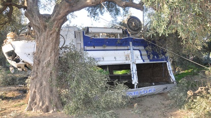 Ödemiş'teKİ kazada kamyonet sürücüsü yaralandı