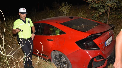Germencik'te iki otomobilin çarpıştığı kazada 2 kişi yaralandı