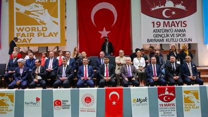 Uşak'ta çocukları eğitim ve sportif faaliyetlerle destekleyecek proje başlatıldı