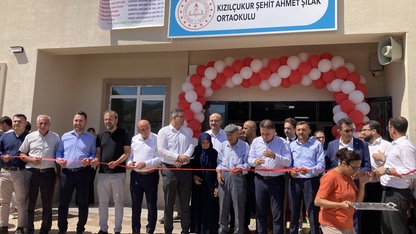 Sarıgöl'de yapımı tamamlanan okul binası açıldı