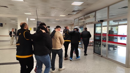 Manisa'da 2 kişinin yaralandığı silahlı kavgada 6 şüpheli tutuklandı