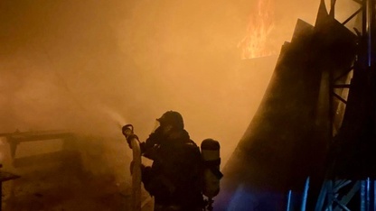 Fethiye'de marangoz atölyesi ile depo yangında hasar gördü