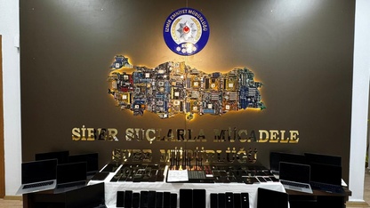 İzmir'de çökertilen 2 milyar liralık yasa dışı bahis ağı "hücre evi" modeliyle yönetilmiş