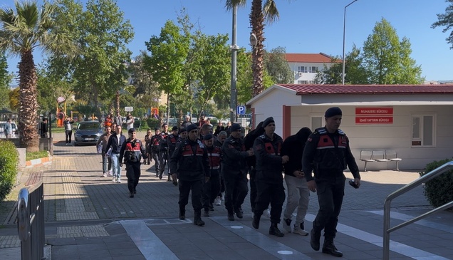 Aydın merkezli yasa dışı bahis operasyonunda yakalanan 9 şüpheli adliyede