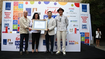 Kuşadası Sokak Festivali başladı