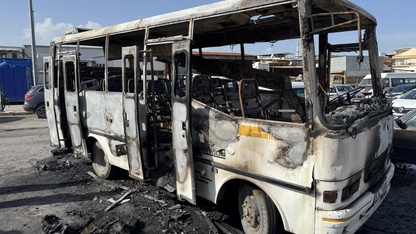 GÜNCELLEME - İzmir'de yanan midibüsteki 16 yaşındaki çocuk öldü