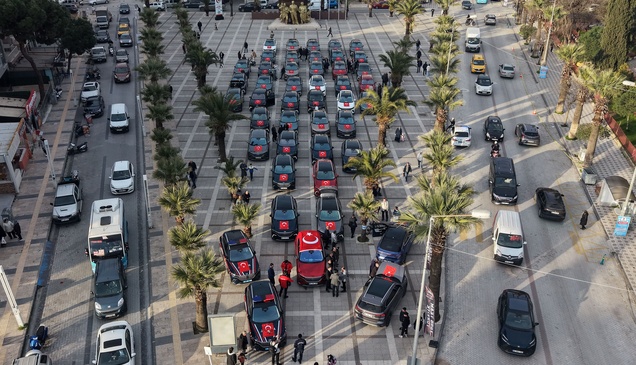 TOGG sürücülerinden Turgutlu'da şehit aileleri ve gazilerle vefa buluşması