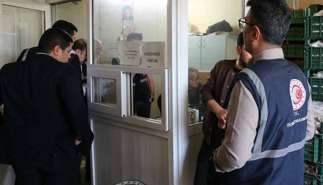Denizli'de Kurban Bayramı öncesi halde denetim yapıldı