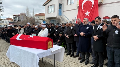 Afyonkarahisar'da vefat eden belediye başkanı Karabacak'ın cenazesi toprağa verildi