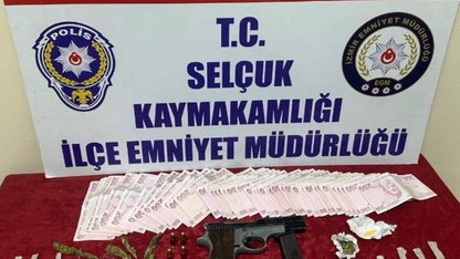 İzmir'de uyuşturucu operasyonunda 1 şüpheli tutuklandı