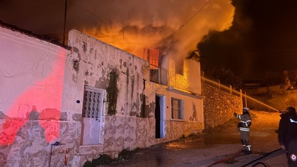İzmir'de evde çıkan yangında 1 kişi öldü