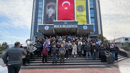 Buca Belediyesi işçileri alacakları nedeniyle sürdürdüğü eylemlerini sonlandırdı