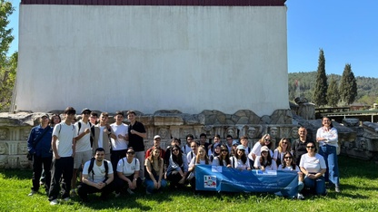Yabancı öğretmen ve öğrenciler Stratonikeia Antik Kenti'ni gezdi