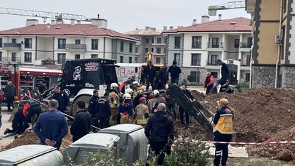 Manisa'da göçük altında kalan işçi öldü