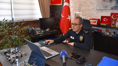 Afyonkarahisar Emniyet Müdürü Erol, AA'nın "Yılın Kareleri" oylamasına katıldı