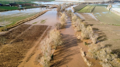 Manisa'da sağanak taşkınlara neden oldu