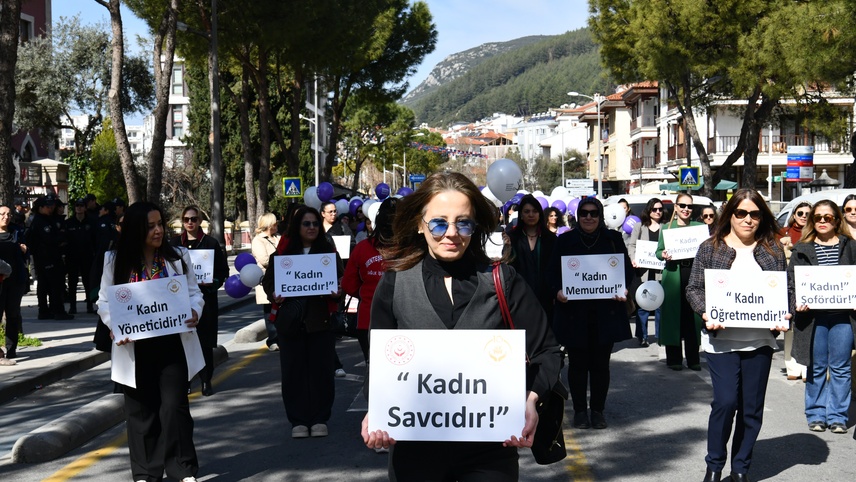 Muğla'da kadınlar "Sessiz Kararlılık" yürüyüşünde buluştu