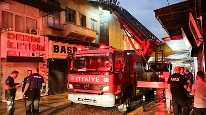 Denizli'de iş yerinde çıkan yangın söndürüldü