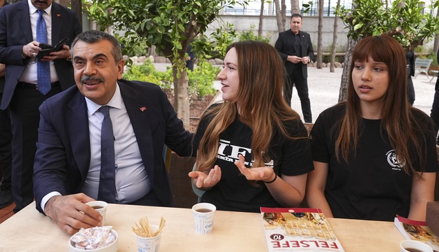 Milli Eğitim Bakanı Yusuf Tekin, İzmir'de konuştu: