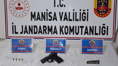 Salihli'de ruhsatsız tabanca bulunduran kişiye adli işlem