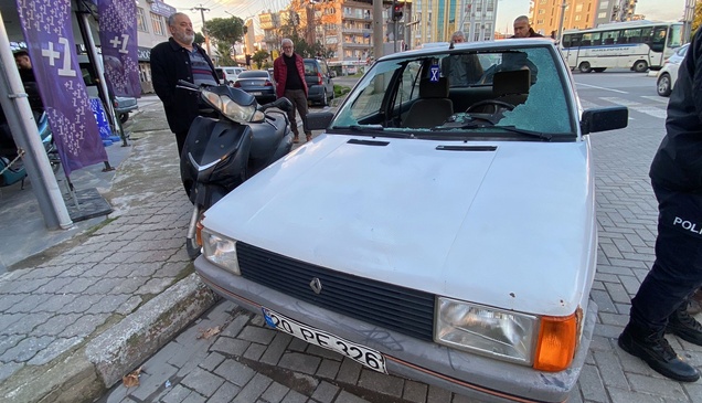 Aydın'da yaya geçidinde otomobilin çarptığı yaya yaralandı