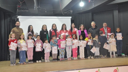 Ödemişli öğrencilerden Filistinli çocuklara destek