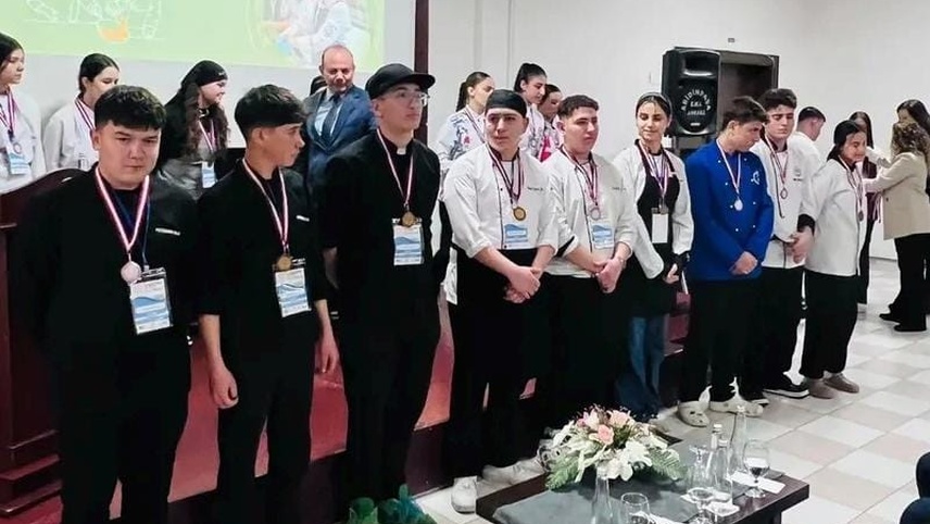 Datça'daki meslek lisesi öğrencileri gastronomi yarışmasında dereceye girdi