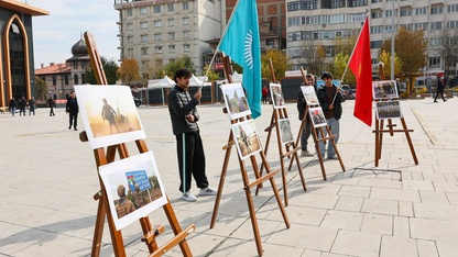Afyonkarahisar'da "Kahramanların İzinde" fotoğraf sergisi açıldı