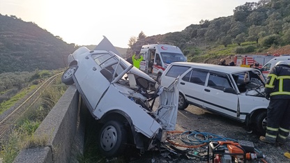 Aydın'da zincirleme trafik kazasında 8 kişi yaralandı