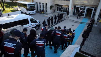 Terör örgütü DEAŞ'a yönelik Muğla merkezli operasyonda yakalanan 18 şüpheli adliyede