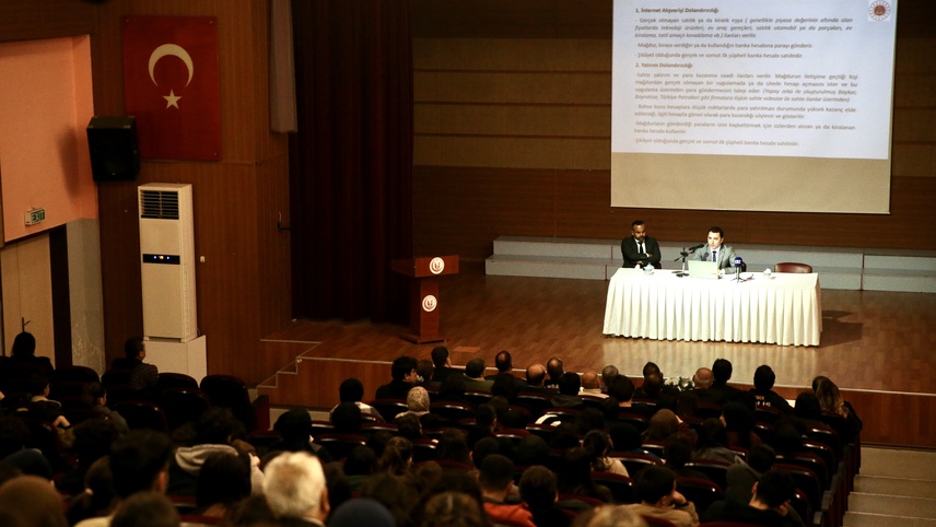 Muğla'da lise öğrencileri dolandırıcılık olaylarına karşı bilgilendirildi