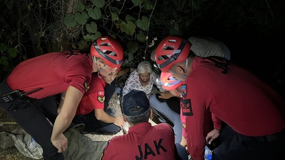 Aydın'da kaybolan yaşlı kadın mahallede beslediği köpek sayesinde bulundu