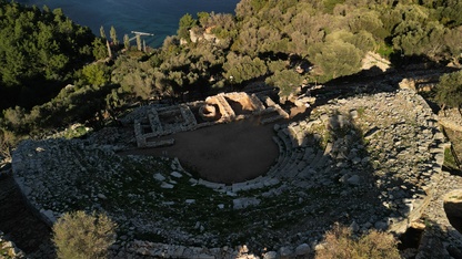 Marmaris'teki Amos Antik Kenti'nde Asur Tanrıçası İştar betimlemeli gümüş kolye bulundu