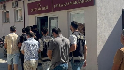 Muğla'da tekneyle yurt dışına kaçmaya çalışırken yakalanan 8 FETÖ şüphelisi tutuklandı