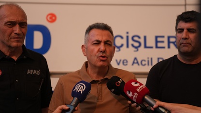İzmir Valisi Elban'dan Menderes ve Seferihisar ilçeleri arasındaki yangına ilişkin açıklama: